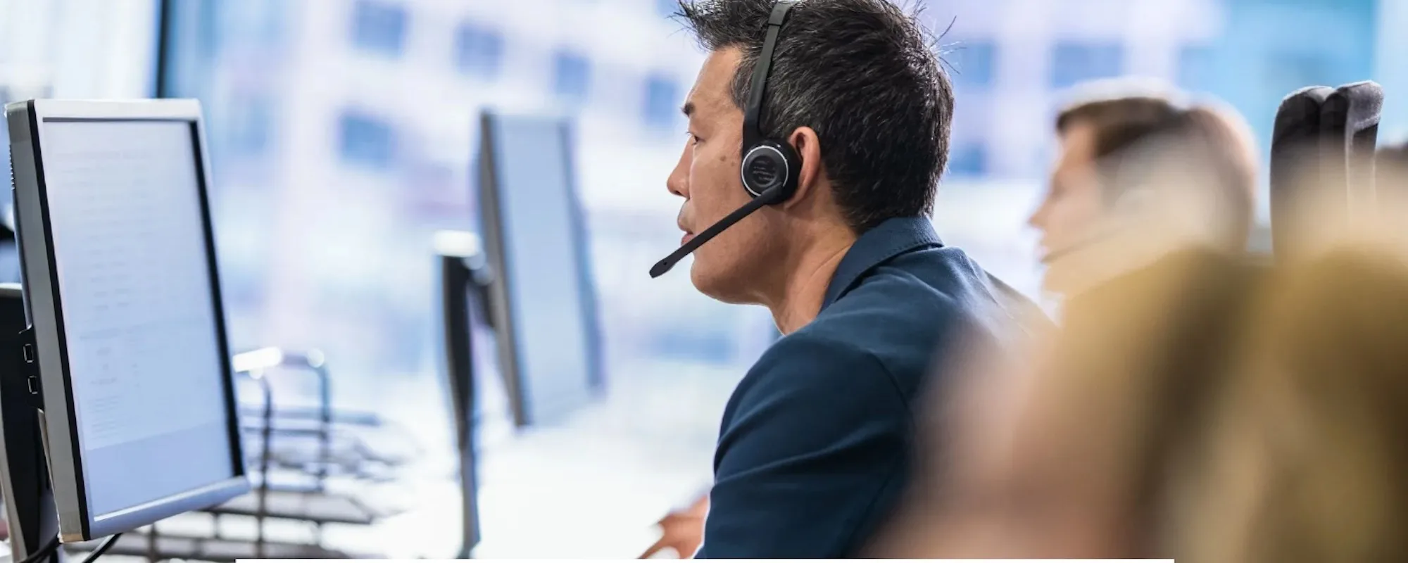 Why outsourcing insurance customer support is a win-win